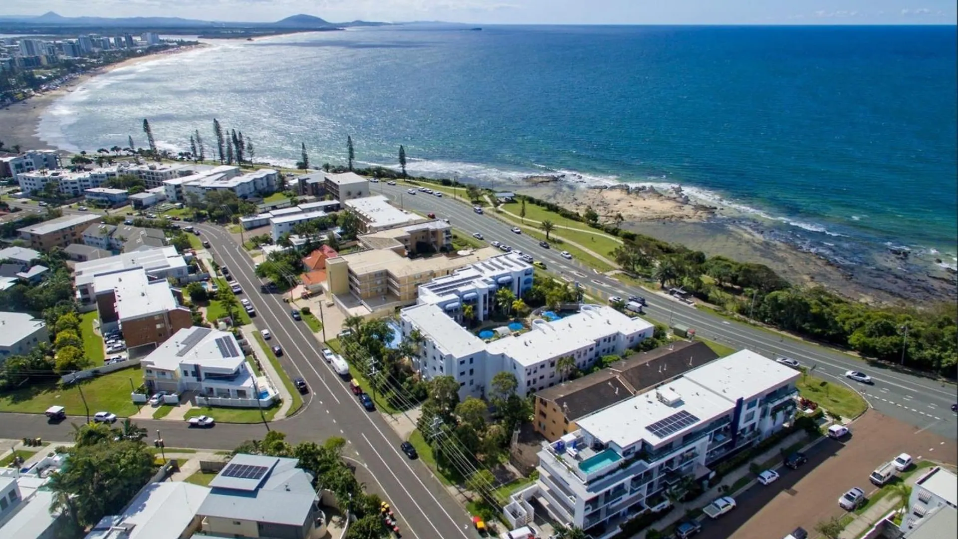 Elysee Beachside Apartments Alexandra Headland Austrália