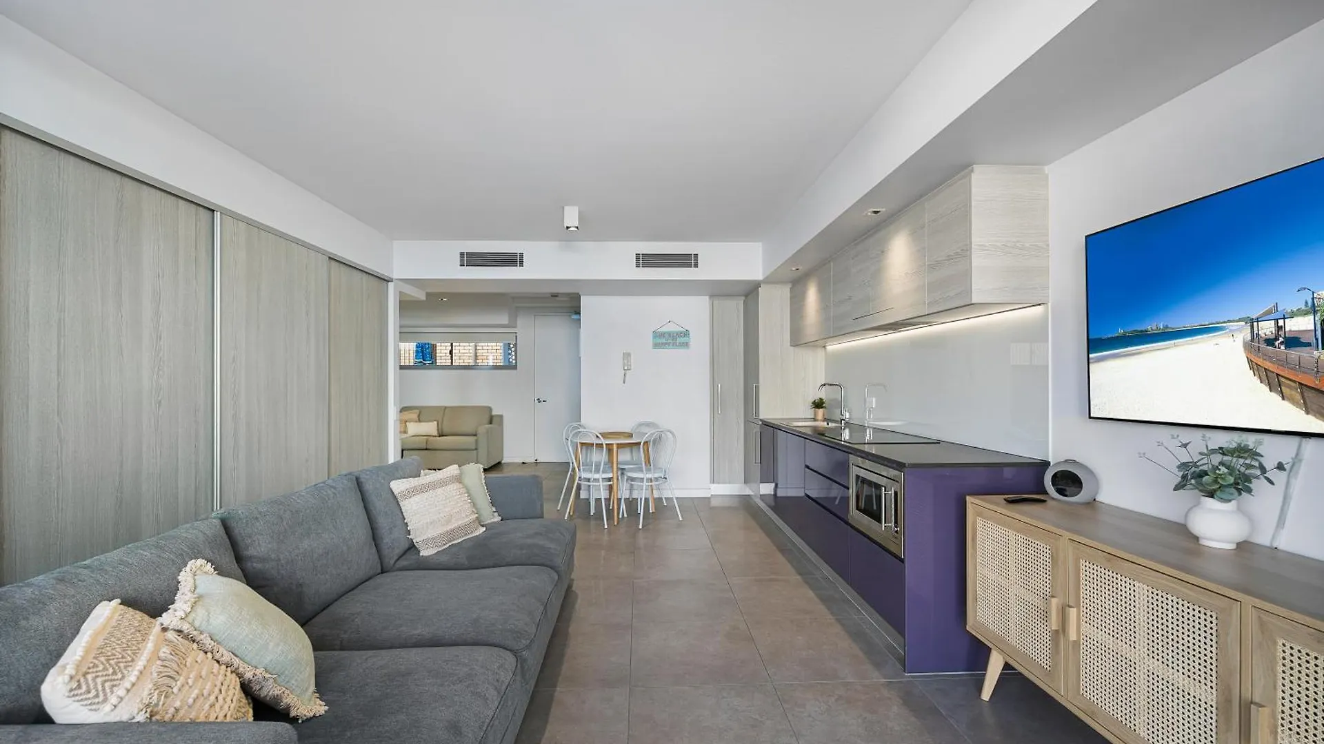 Elysee Beachside Apartments Alexandra Headland Austrália